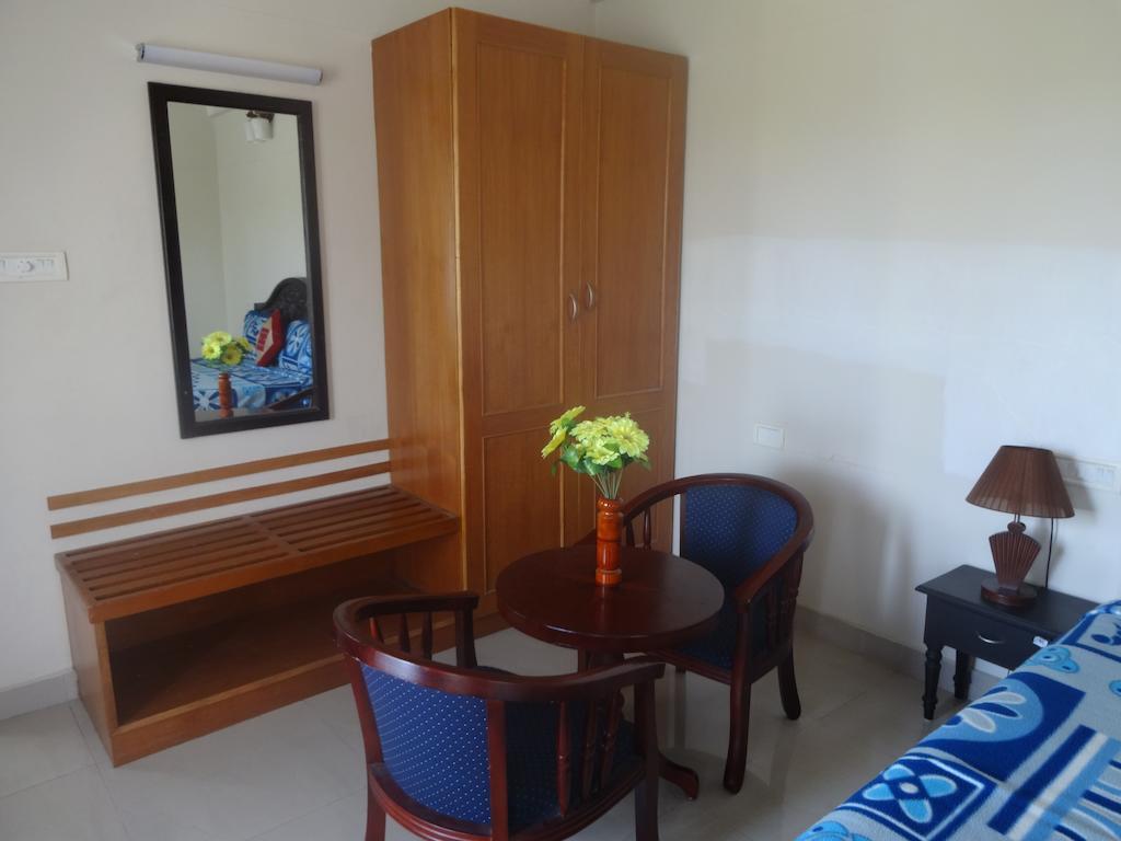 Hotel Geethu International Kovalam Zewnętrze zdjęcie