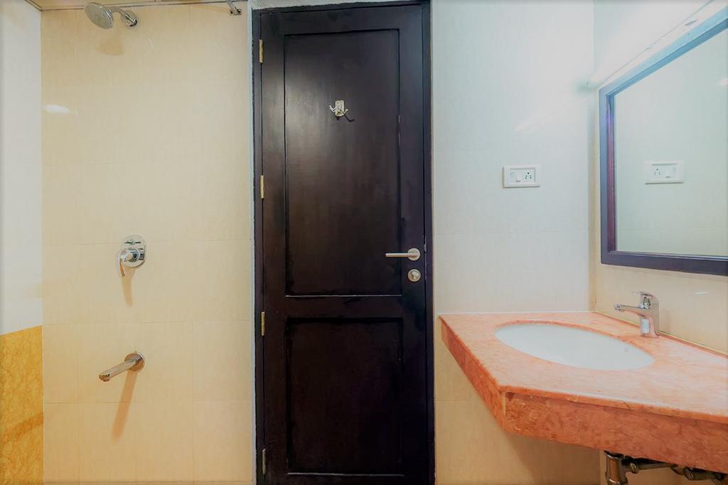 Hotel Geethu International Kovalam Zewnętrze zdjęcie